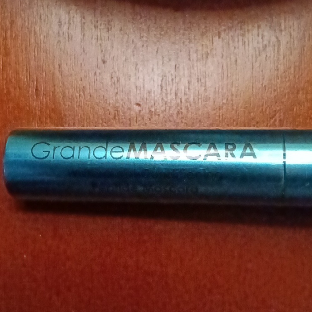 GRANDE MASCARA